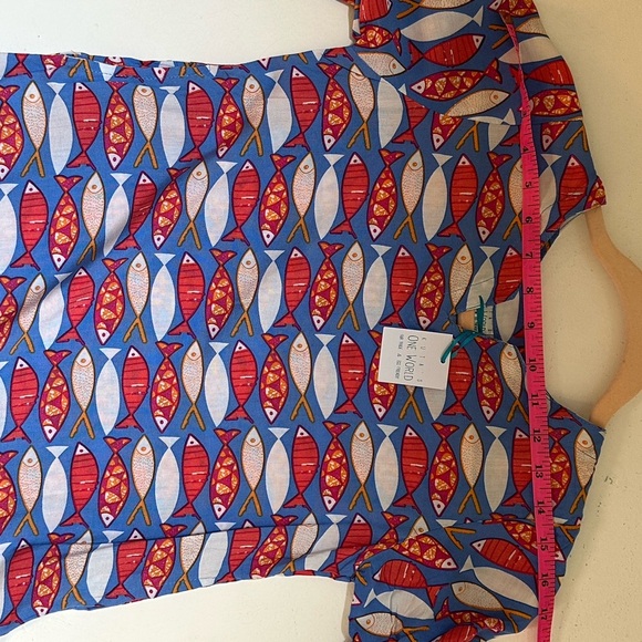Sister & Me Matching Colorful Fish Print Cover ups Size xsmall & medium. - Picture 12 of 15